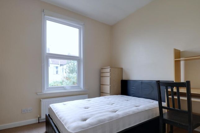 Property to rent in Brading Road, Brighton
