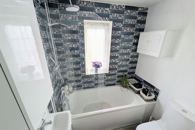 33, Ranelagh Road, Isle Of Wight photo 4