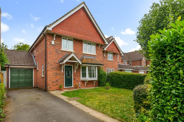 Thumbnail Detached house to rent in Mably Grove, Wantage