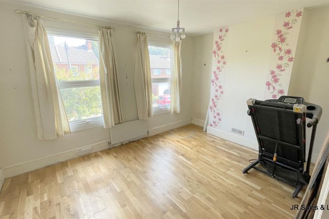 End terrace house for sale in Lordship Road, Cheshunt, Waltham Cross