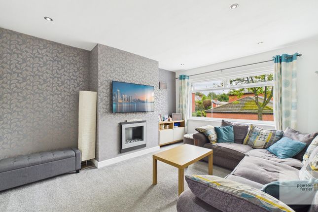 5, Lancaster Drive, Bury photo 3