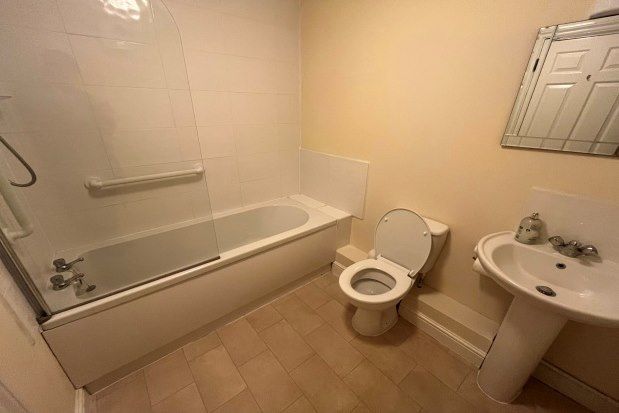 Flat to rent in Gloucester Lodge, Weymouth