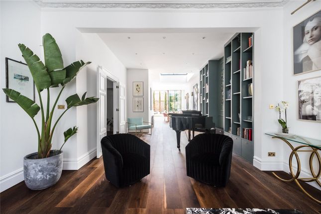 Thumbnail Detached house to rent in Boscombe Road, Shepherd's Bush, Hammersmith And Fulham