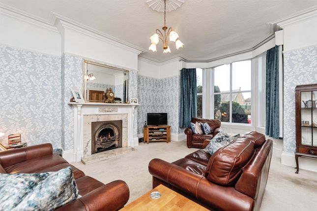 104, Victoria Road, Leeds photo 4