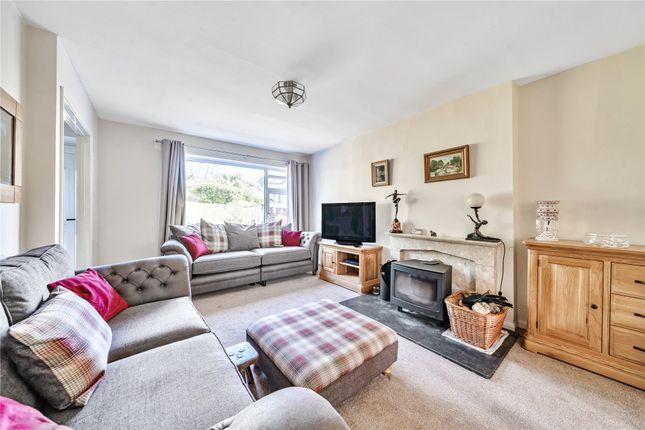 29, Four Oaks Road, Exeter photo 3