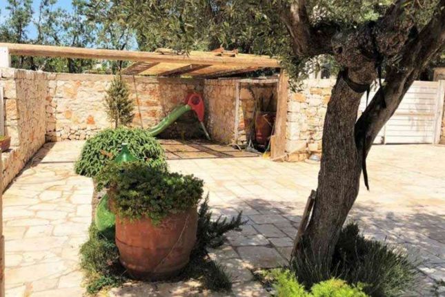 Property for sale in Monopoli, Puglia, 70043, Italy