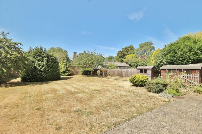4, Woodlands Road, Witney photo 4