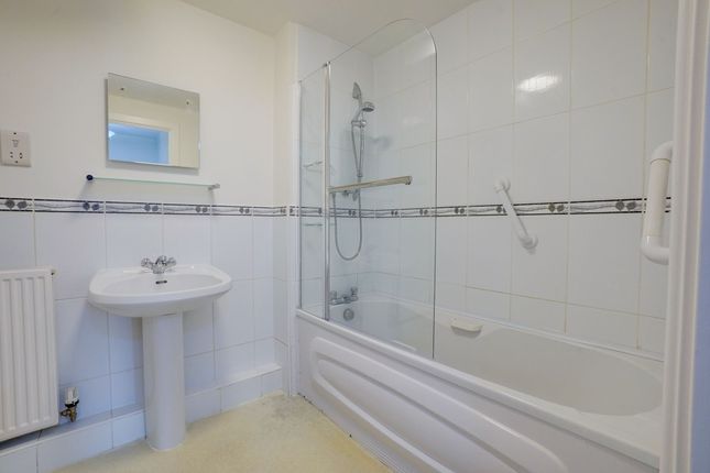 70d Larchmont Road, Leicester photo 4