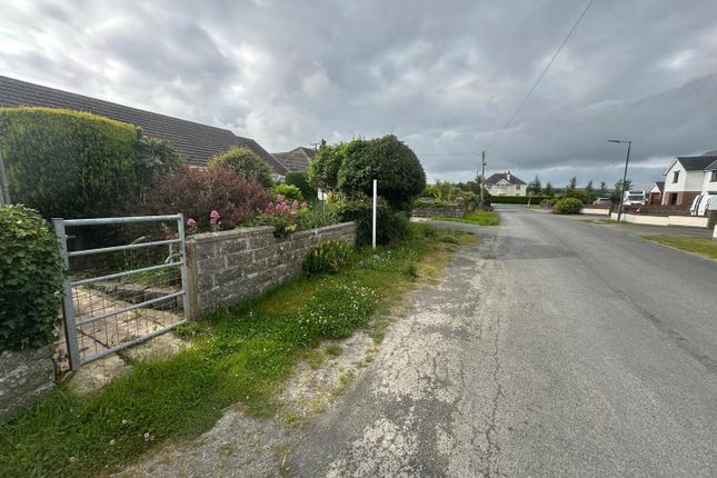 Farnham, Llwyncoed Road, Cardigan photo 2