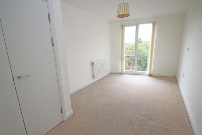 Flat for sale in Lea House, Kidwell Close, Maidenhead