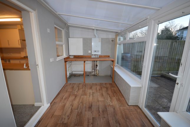 16, Meadowlands, Lymington photo 5