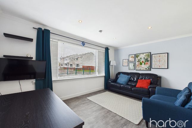 12 Wemyss Gardens, Baillieston, Glasgow photo 3