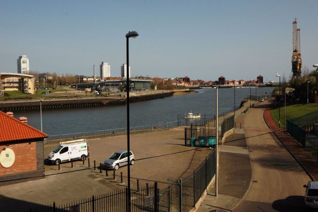 80, River View, Low Street, Sunderland photo 2