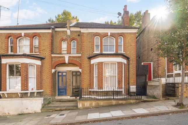 4-bed house on 18, Dinsdale Road, London, £900,000