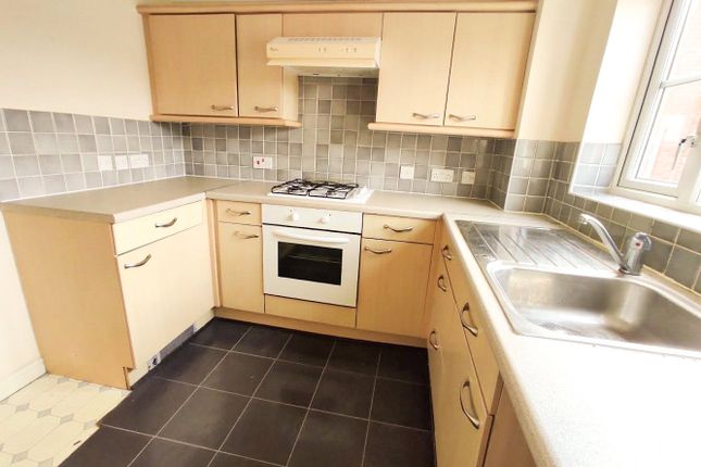 90, Turnstone Way, Peterborough photo 2