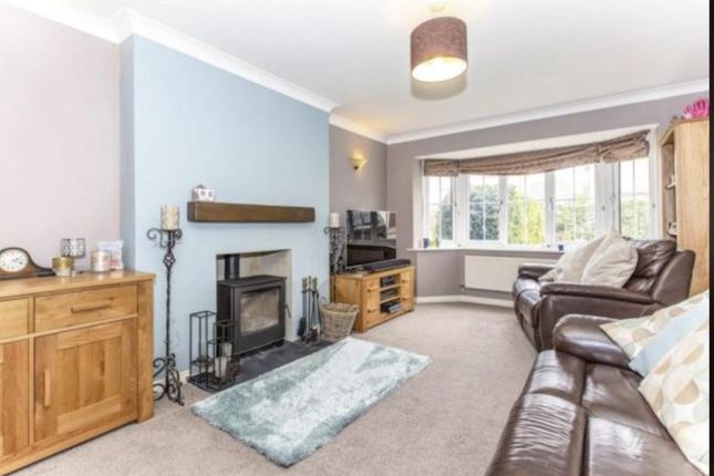 Blyton Road, Cambridge Cambridgeshire, Papworth Everard photo 4