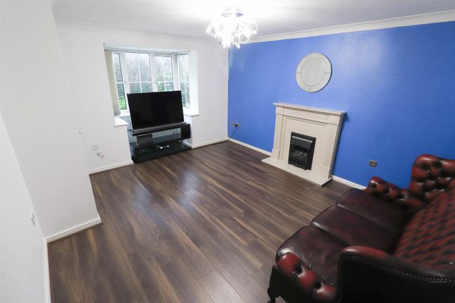 Detached house to rent in Garlands Croft, Keresley End, Coventry