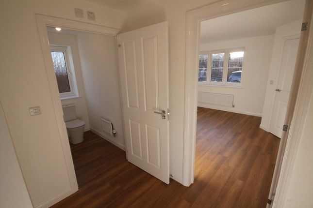 41, Robin Drive, Nantwich photo 5