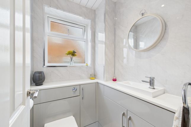 11, Westlands Road, Sproatley photo 4