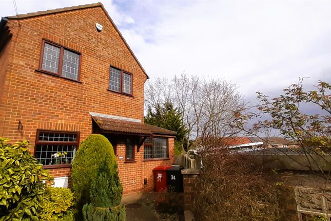 Thumbnail Detached house for sale in Almons Way, Wexham, Slough
