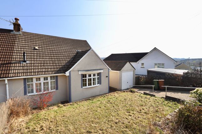 19 Highfield Crescent, Blackwood photo 2