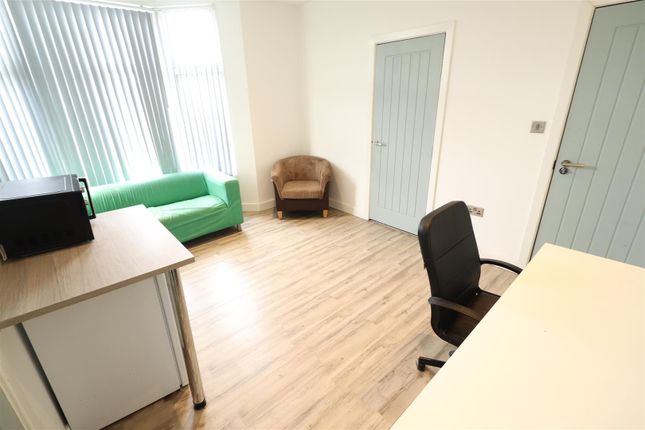 Room 5, 1, Kingsway, Coventry photo 4