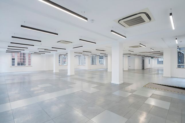 Thumbnail Office to let in The Charterhouse, Charterhouse Square, London