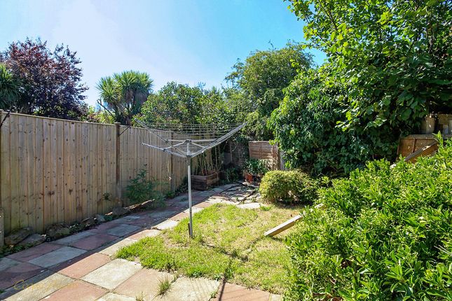19 Greenacres Ring, Littlehampton photo 4