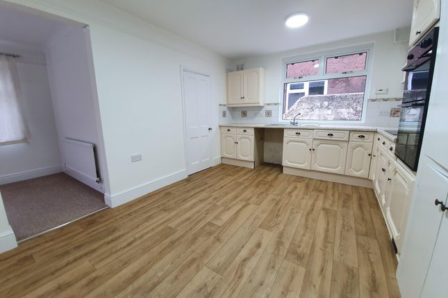 50, Privett Road, GOSPORT photo 3