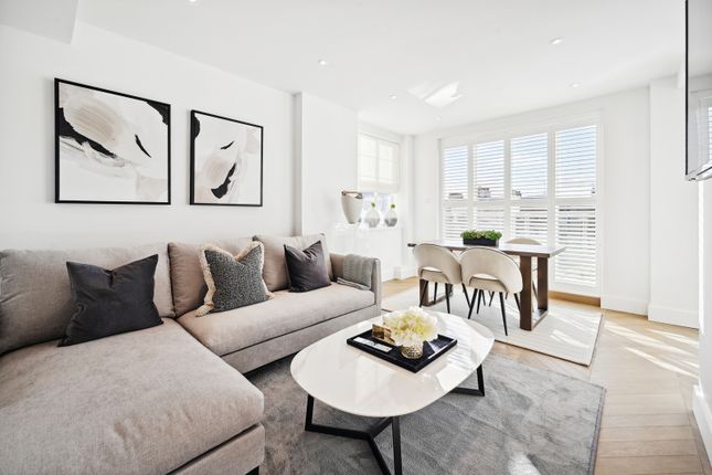 Thumbnail Flat for sale in Chalfont House, 19-21 Chesham Street, London