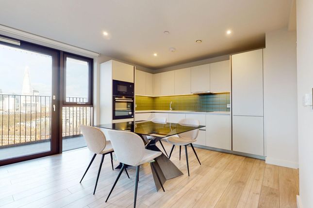Flat to rent in City Lights Point, London
