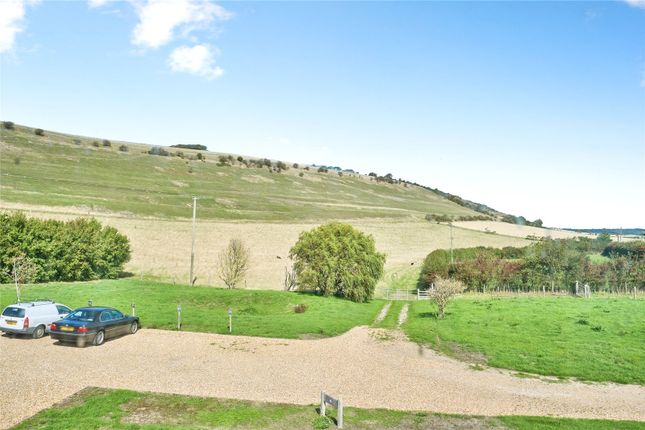11, Chillerton Farm Barns, Newport photo 4
