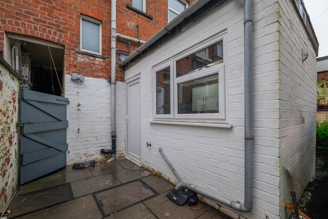 11, Charnock Street, Preston photo 2