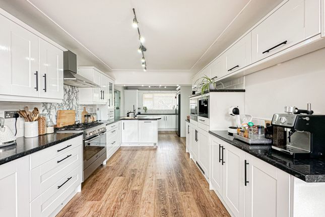 1 Heathdale, Wirral photo 2