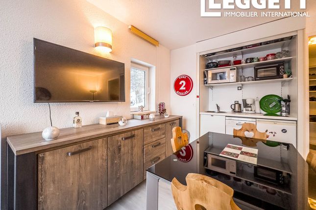 Thumbnail Apartment for sale in Morillon, Haute-Savoie, Auvergne-Rhône-Alpes