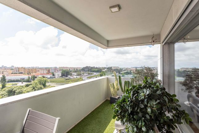 Thumbnail Apartment for sale in Paranhos, Porto, Oporto, Portugal