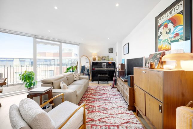 Minotaur House,Apartment 48, Thunderer Walk, London photo 4