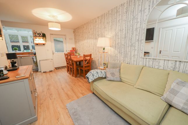 4, Carnoustie Drive, Lincoln photo 4