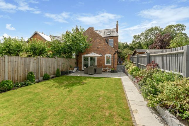 Semi-detached house for sale in Newark Road, Southwell