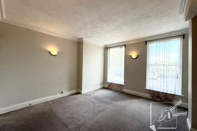 1 Park View Court, Dashwood Road, Gravesend photo 4