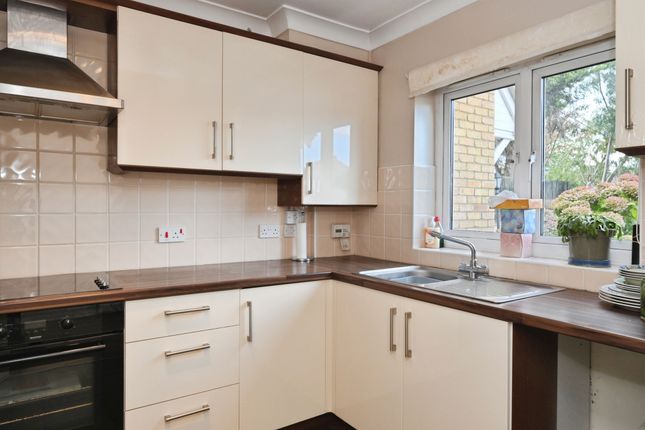 4, Willetts Mews, Hoddesdon photo 4