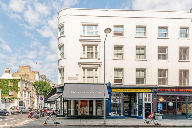 Maisonette to rent in Neville Street, London