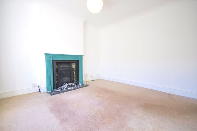 Semi-detached house to rent in South Street, Farnborough, Hampshire