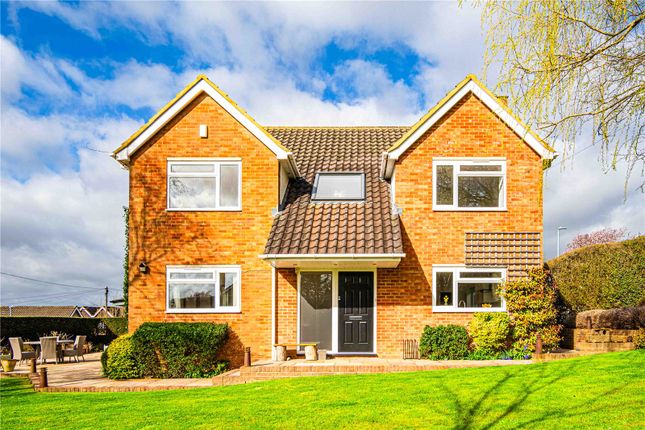 5, Gaveston Drive, Hertfordshire photo 4