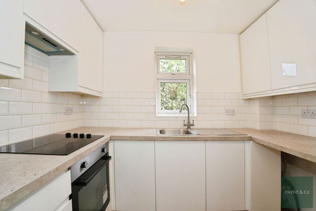 Flat 1, Catherine Court, Ilford photo 3