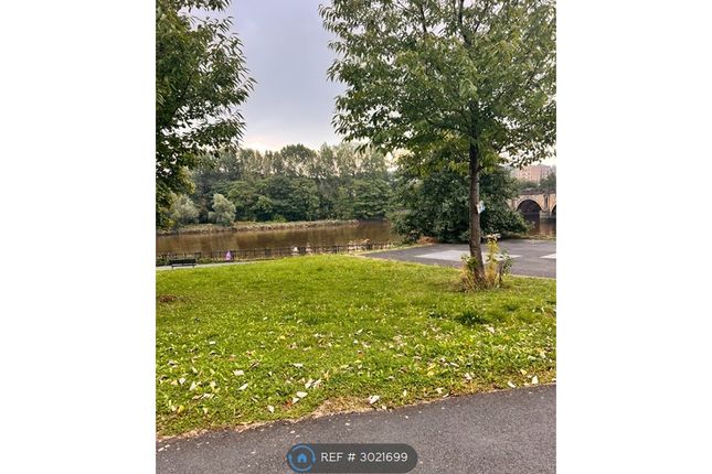 2-bed house on Hills Court Mainway, Lancaster, £895/mo