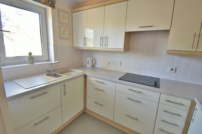 Alexandria Court, Glenmoor Road, Ferndown photo 2
