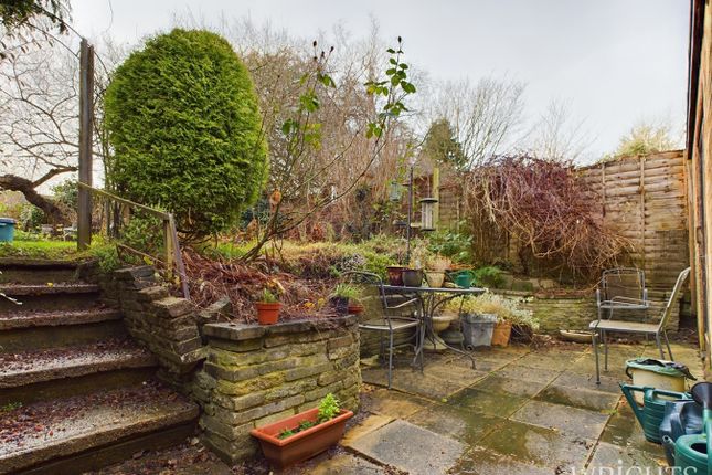 Terraced house for sale in Cotswolds, Hatfield