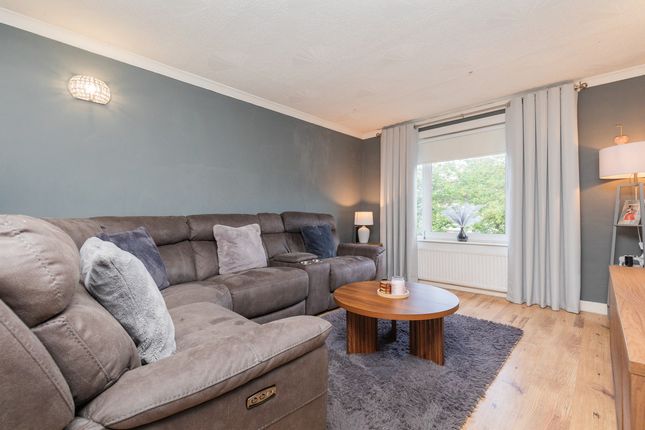 101, Smithyends, Glasgow photo 4