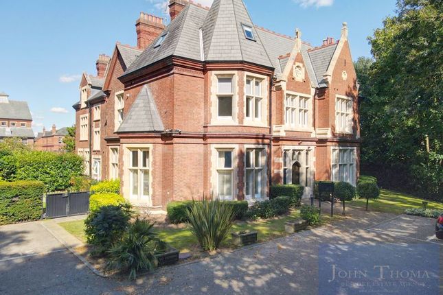2-bed flat on 2, Arlington House, Regents Drive, Repton Park, £600,000